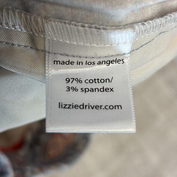 Lizzie Driver Paisley Boho Recreation Travel Golf Shorts Size 00 Performance - Picture 3 of 8